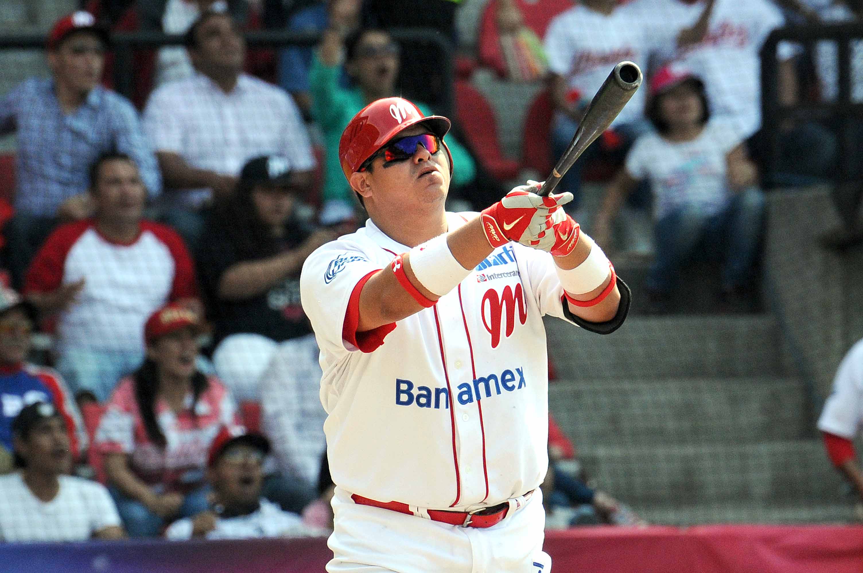 REGRESA JAPHET AMADOR A LA PANDILLA ROJA