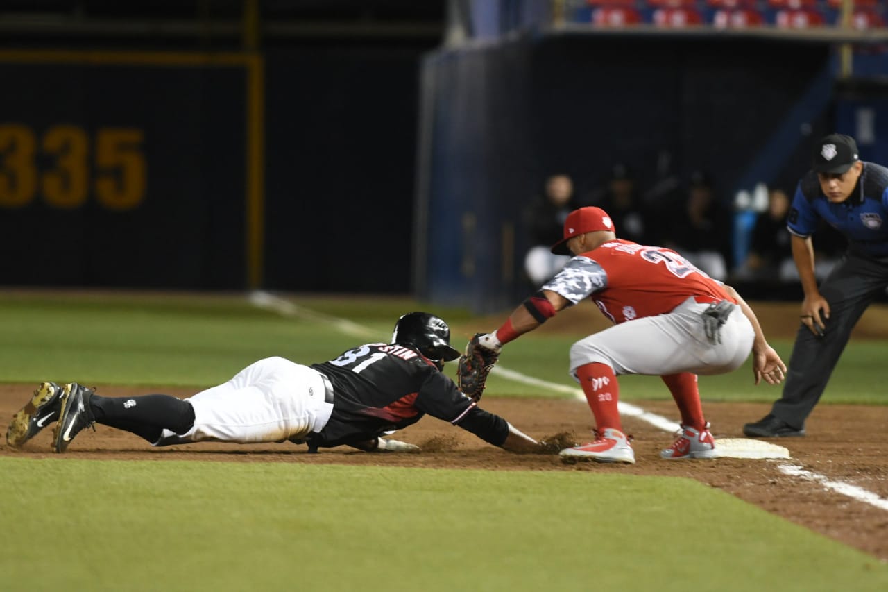 OAXACA VIENE DE ATRÁS Y SE LLEVÓ EL 2DO DE LA SERIE 10-4