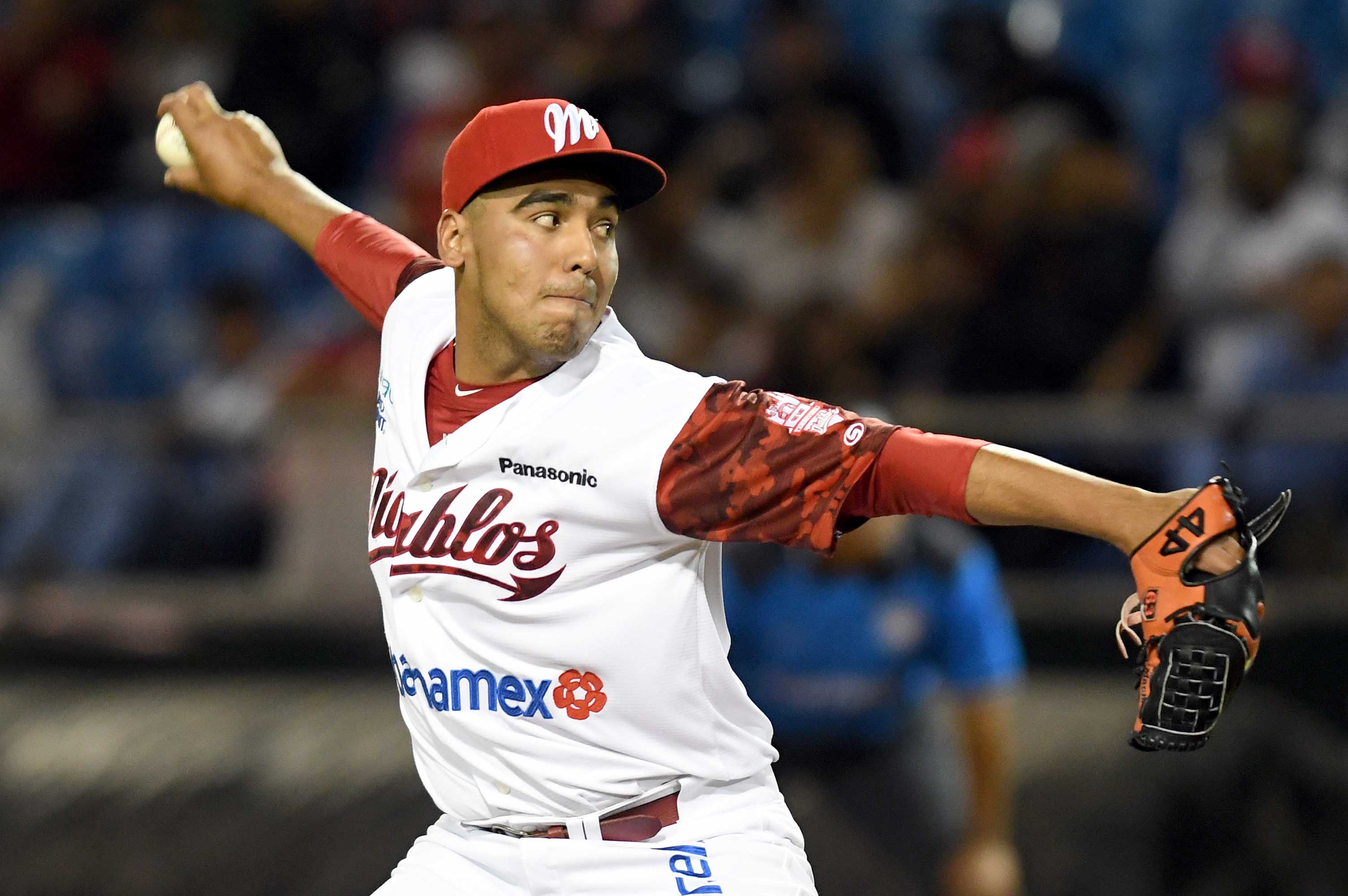 LOS CAMPEONES LEONES DE YUCATÁN ENFRENTARÁN A LOS DIABLOS ROJOS
