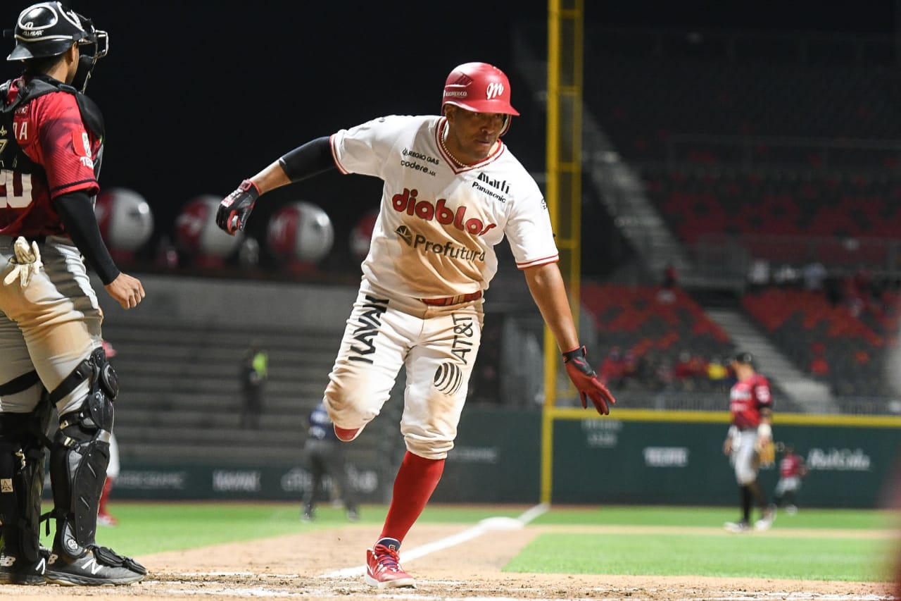 EN DUELO DE VOLTERETAS EL MÉXICO SE ADELANTA EN LA SERIE VS OAXACA