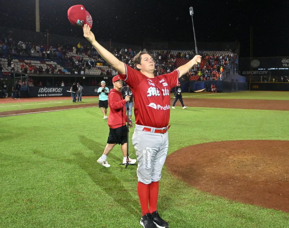 NOCHE DE 13 PONCHES DE TREVOR BAUER, DIABLOS GANA Y LA SERIE REGRESARÁ A LA CIUDAD DE MÉXICO