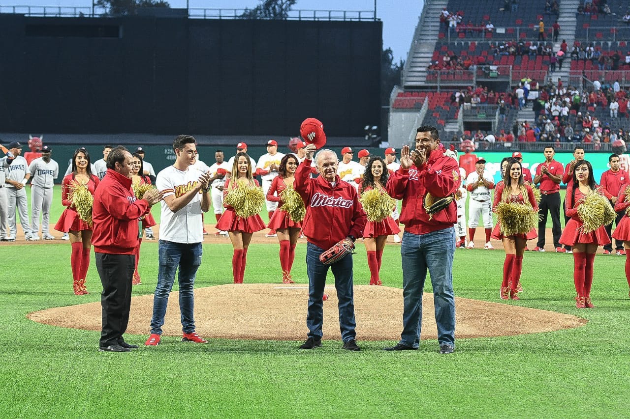 LAS HISTÓRICAS 100 VICTORIAS DE LOS DIABLOS EN EL ESTADIO ALFREDO HARP HELÚ