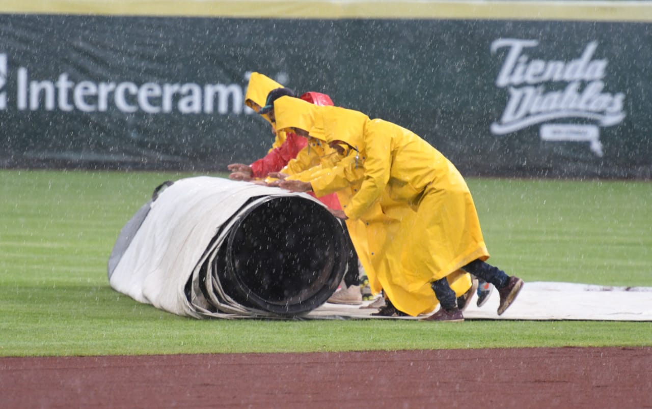 LA LLUVIA IMPIDIÓ EL DESARROLLO DEL 2DO JUEGO DE LA FINAL DEL SUR