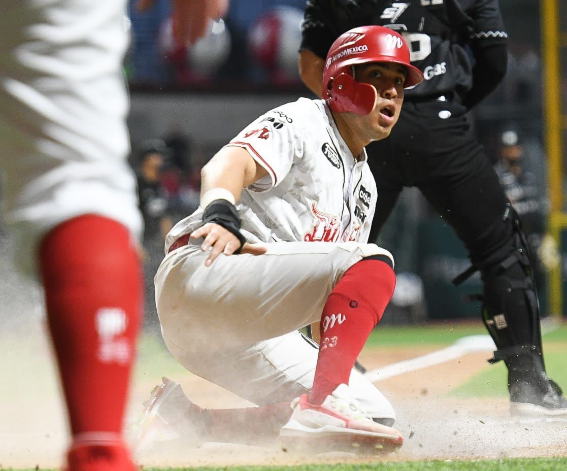 DIABLOS Y MARIACHIS DIVIDEN TRIUNFOS EN DOBLE CARTELERA