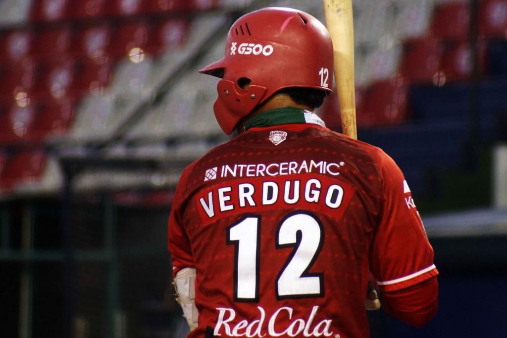 DIABLOS ROJOS LIM EMPAREJA SERIE EN OAXACA