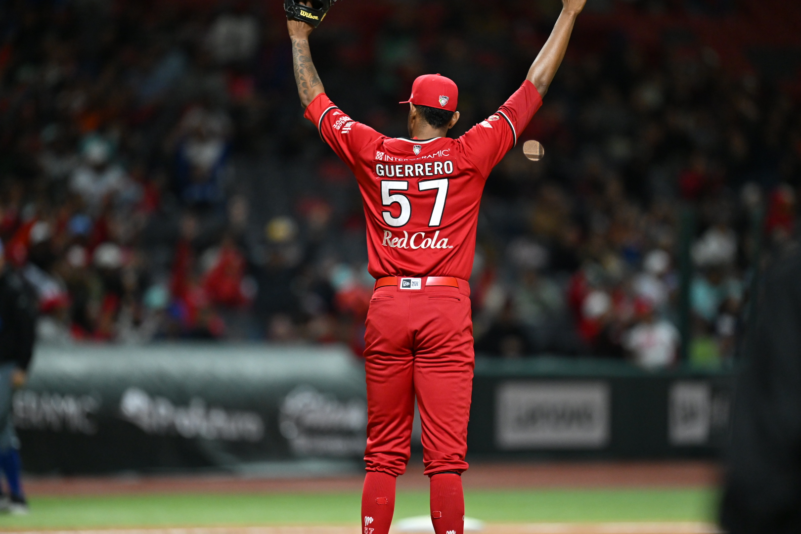 DIABLOS VINO DE ATRÁS Y SE QUEDA LA SERIE FRENTE A MONCLOVA