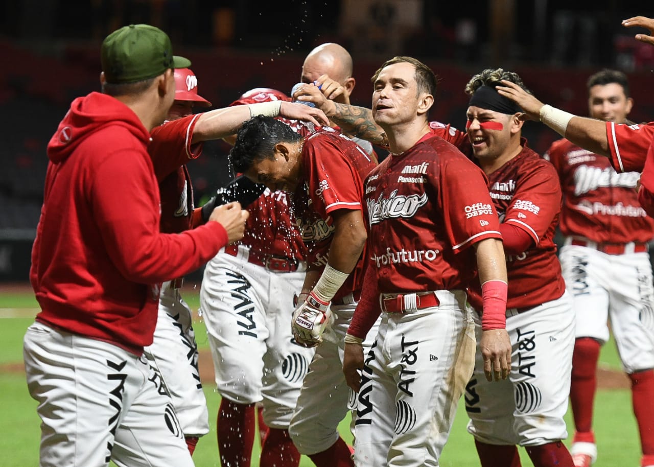 DIABLOS ROJOS SE LLEVA LA DOBLE CARTELERA CON JOYA DE PITCHEO DE EDGAR TORRES Y WALK OFF EN EL SEGUNDO DE LA JORNADA
