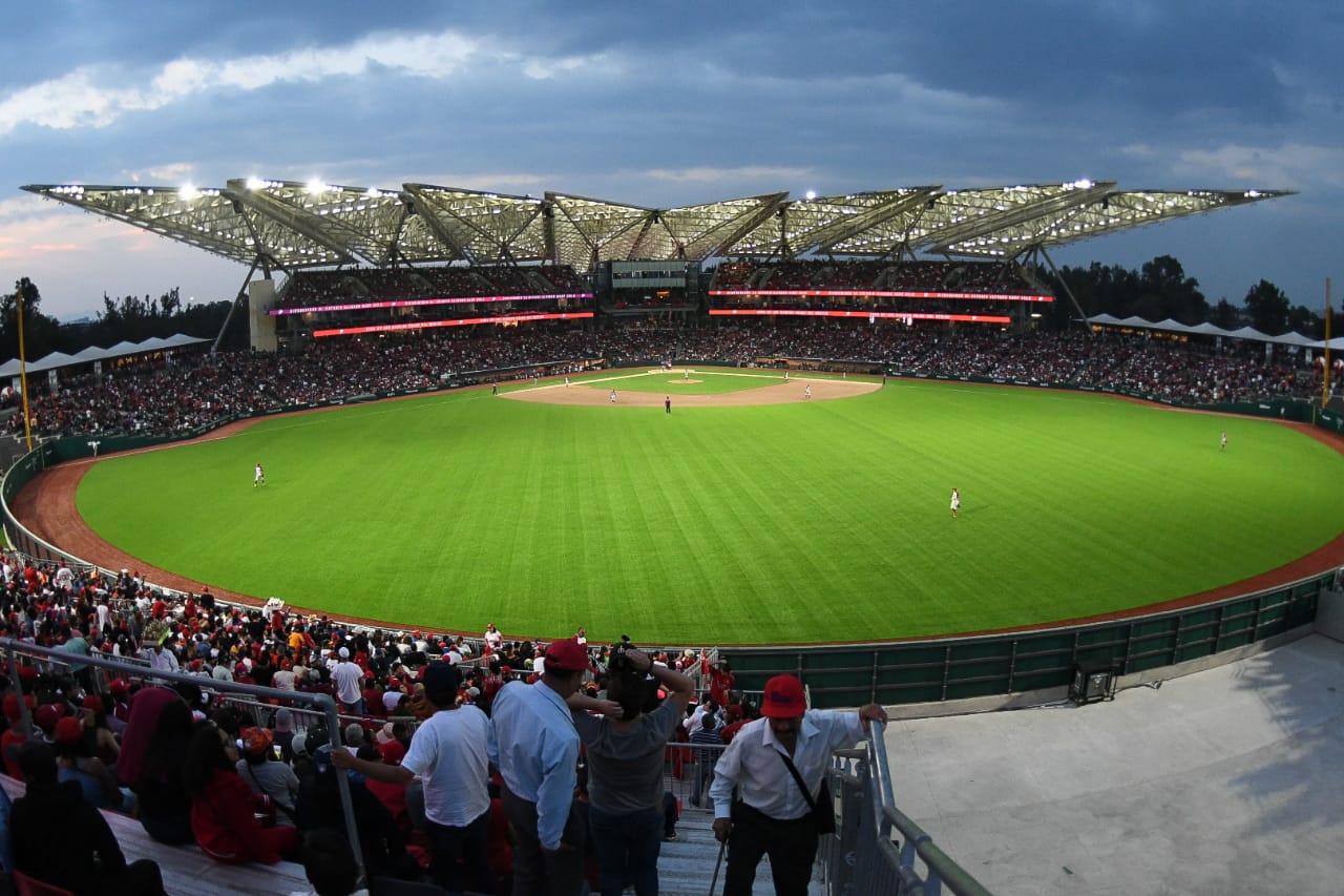 GRAN DUELO EL 2DO DE LA GUERRA DE GUERRAS,  TIGRES VS DIABLOS