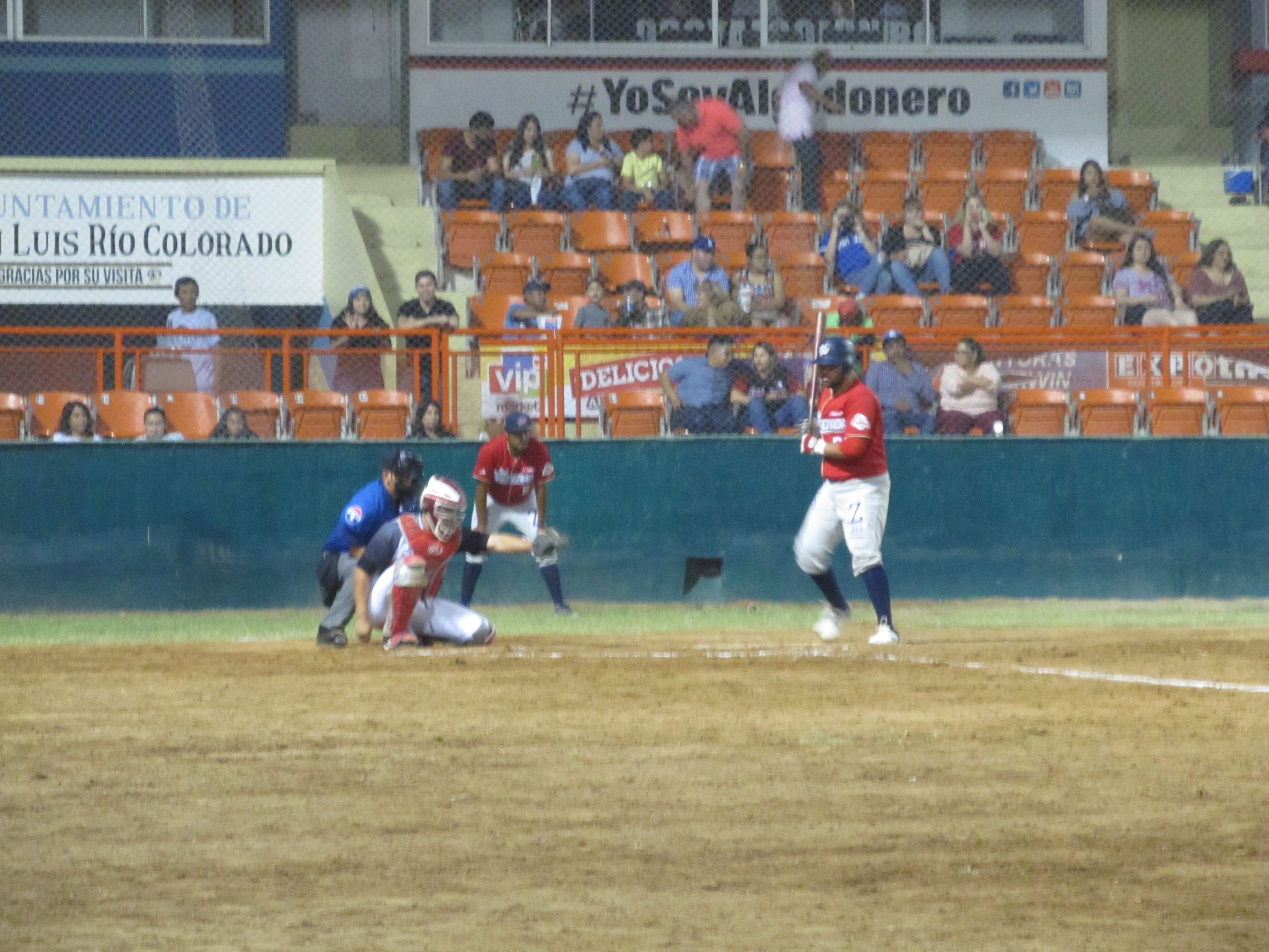 TRIUNFO Y SERIE PARA MARINEROS EN SAN LUIS