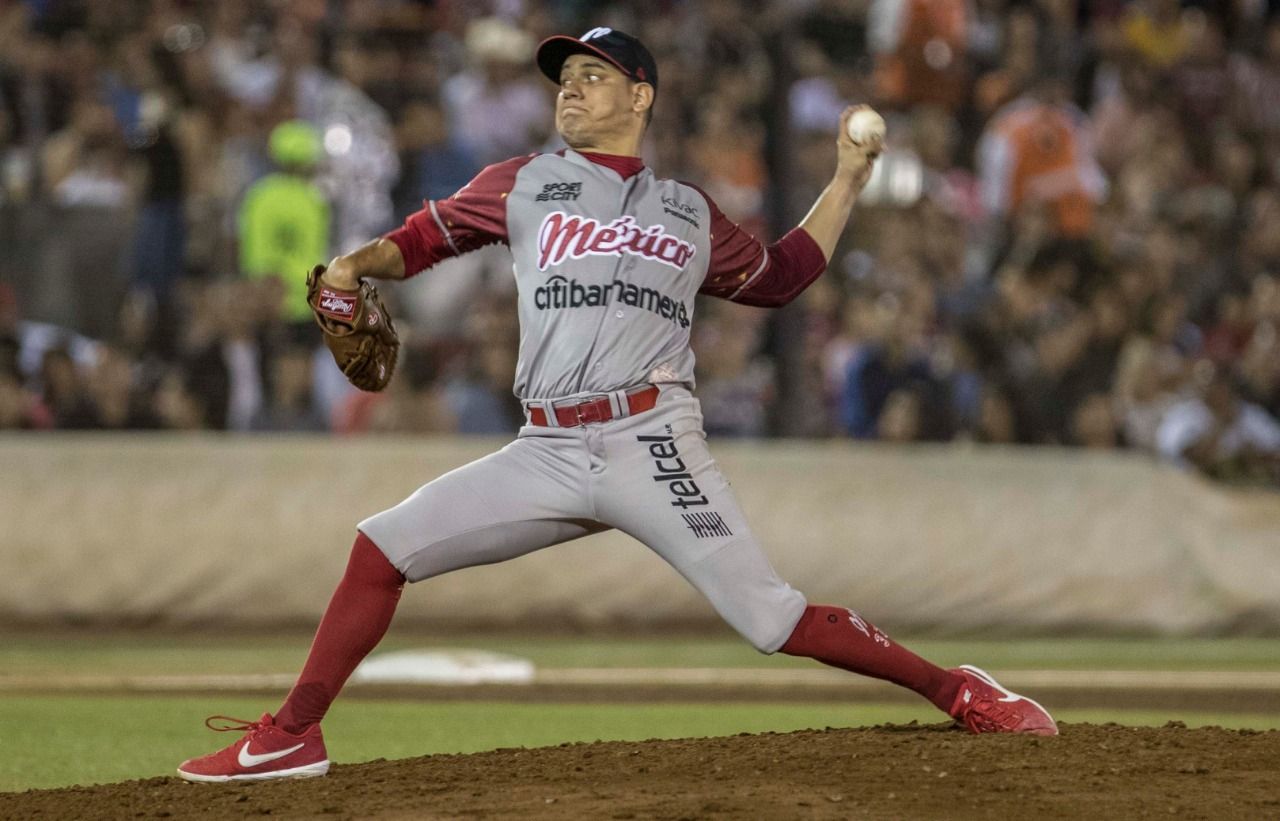 ARTURO LÓPEZ POR LA VICTORIA ESCARLATA EN EL KUKULKÁN
