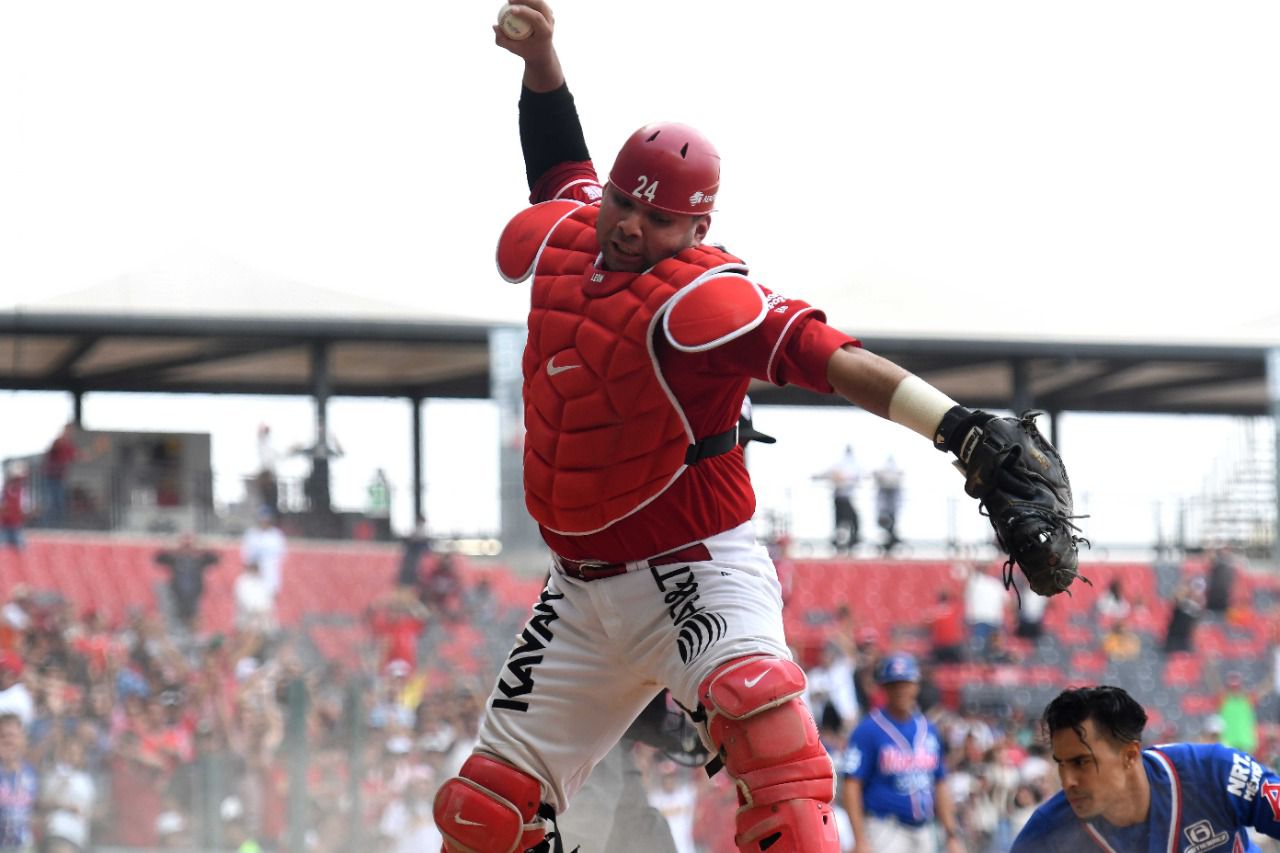 DIABLOS ROJOS VENCE A LOS ACEREROS DE MONCLOVA EN 10 ENTRADAS