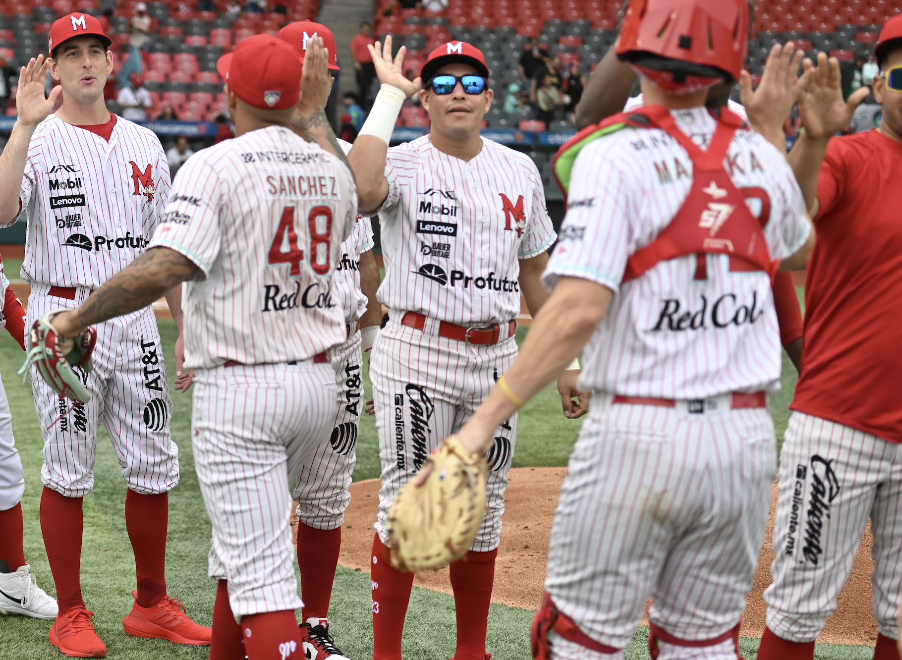 DIABLOS COMPLETA EL TRIUNFO Y SE PONE CON VENTAJA DE 2-0