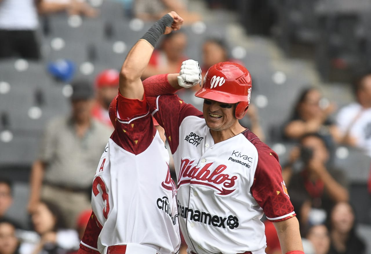 DE PODER A PODER EL DUELO SARAPEROS Y DIABLOS ROJOS