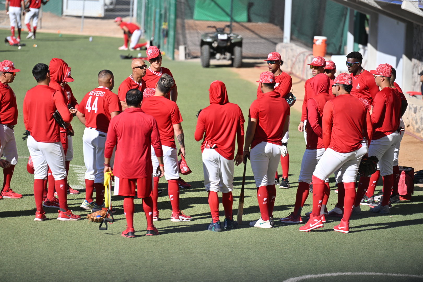DIABLOS ROJOS SIGUE SU PREPARACIÓN CON 10 JUEGOS DE PRÁCTICA