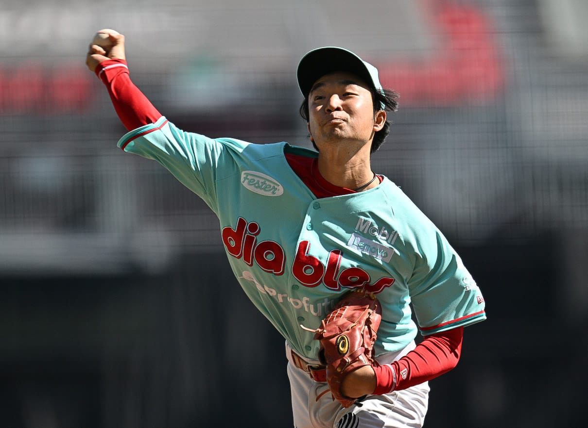CON OTRA GRAN SALIDA DE YUTA KUDO Y 7 BASES ROBADAS, DIABLOS GANA JUEGO DOMINICAL