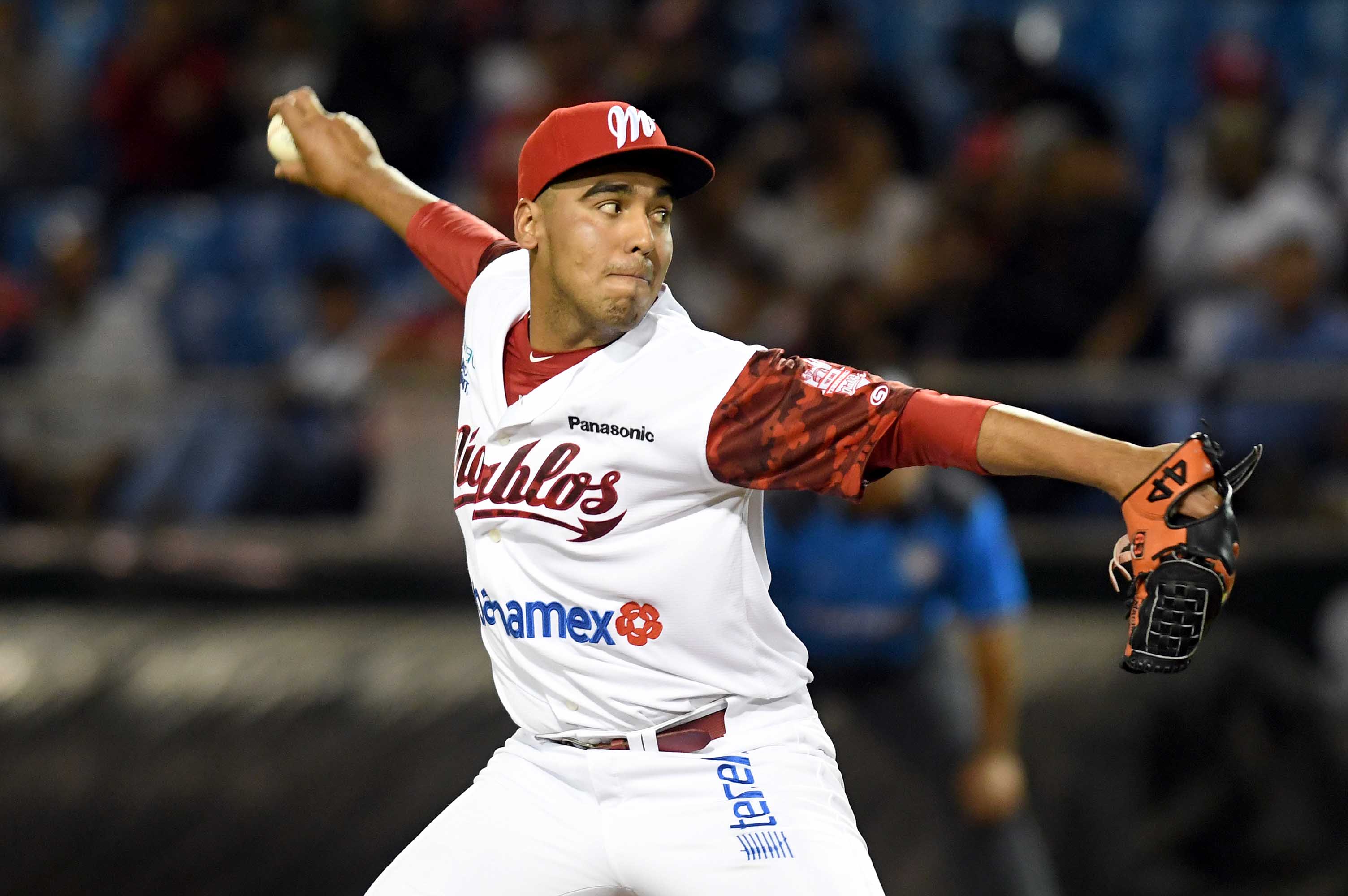 EL MÉXICO REGRESA A CASA PARA RECIBIR A LOS OLMECAS Y PIRATAS