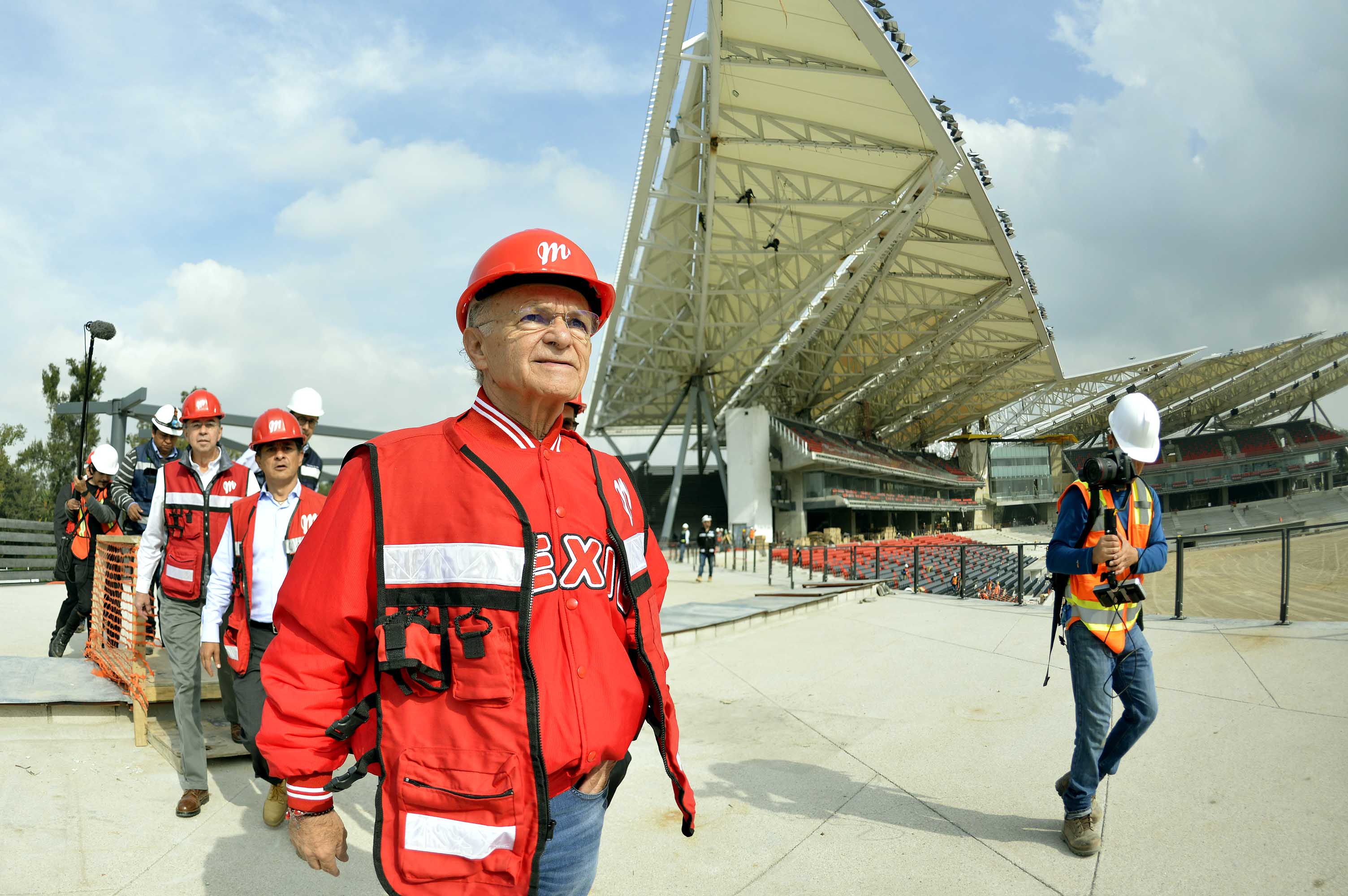 EL CP. ALFREDO HARP HACE RECORRIDO POR LA NUEVA CASA DE LOS DIABLOS