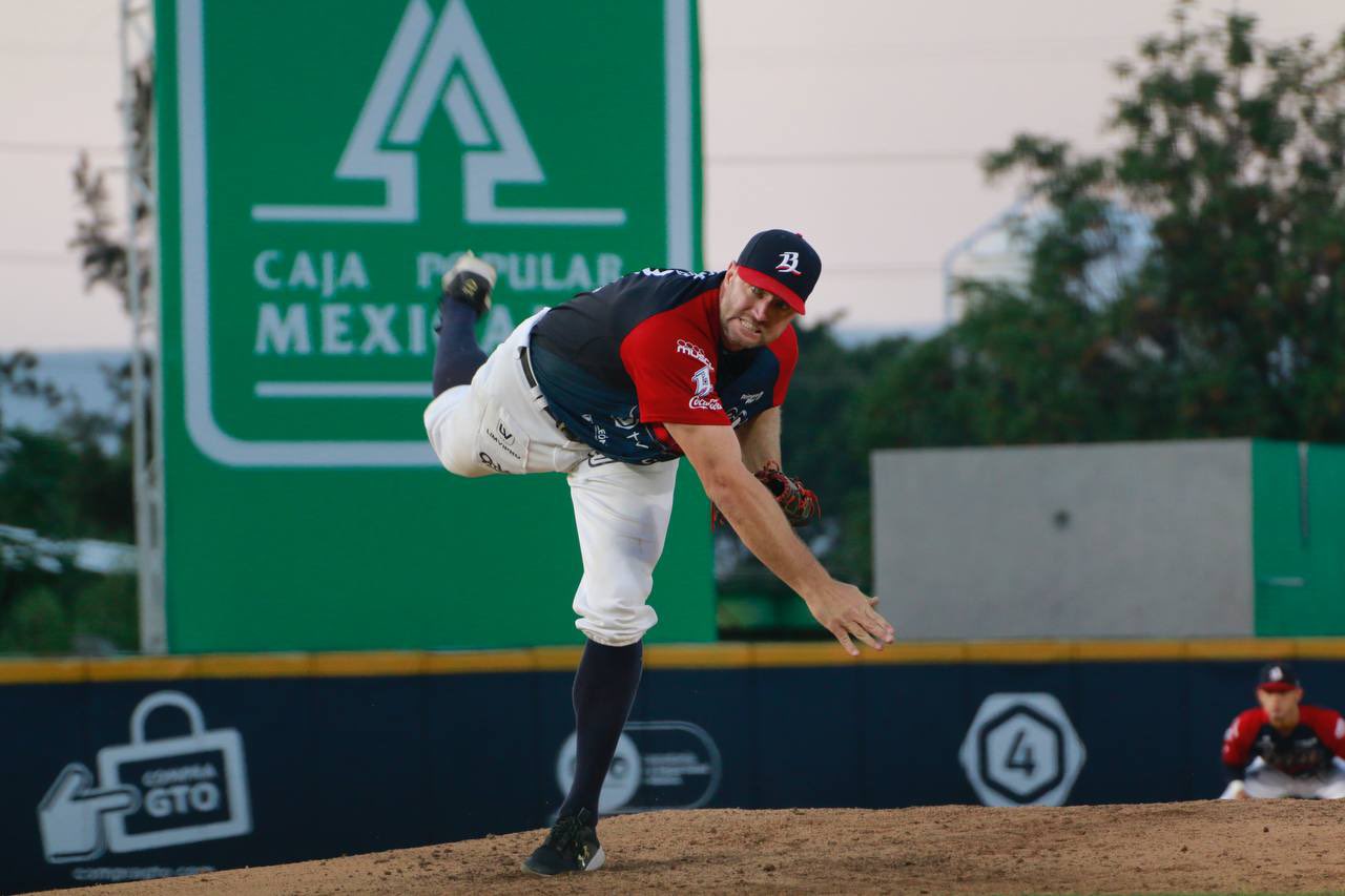 MITCH LIVELY LLEGA A LOS DIABLOS ROJOS