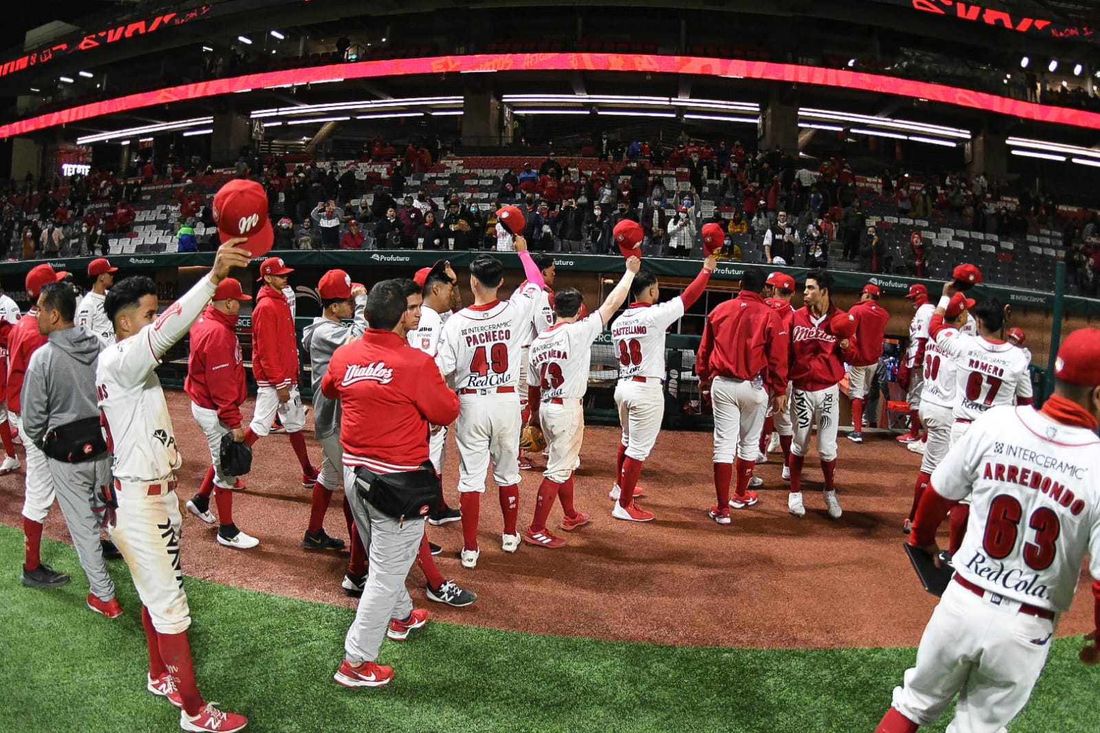 DIABLOS ROJOS LE GANA LA SERIE POR EL TERCER LUGAR A GUERREROS