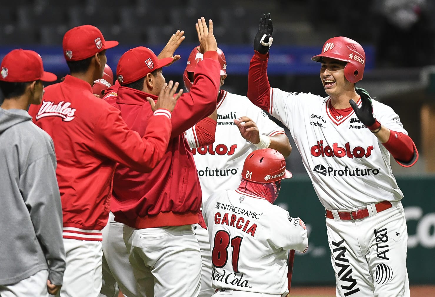 DIABLOS ROJOS COMPLETA LA BARRIDA AL APALEAR A VERACRUZ-YUCATÁN