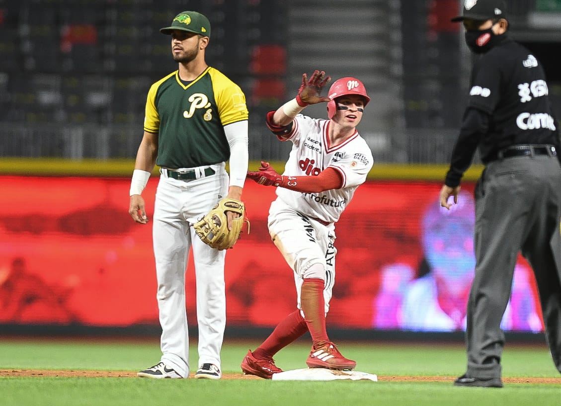 DIABLOS ROJOS BARRE A PERICOS Y SIGUE LUCHANDO POR EL BOLETO A LA FINAL DE ZONA