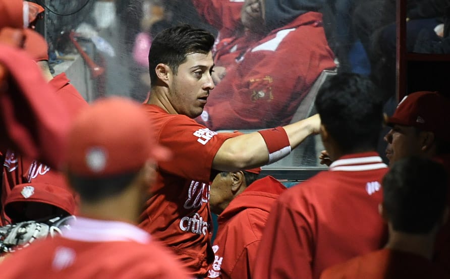 TRIUNFO ESCARLATA 7-2