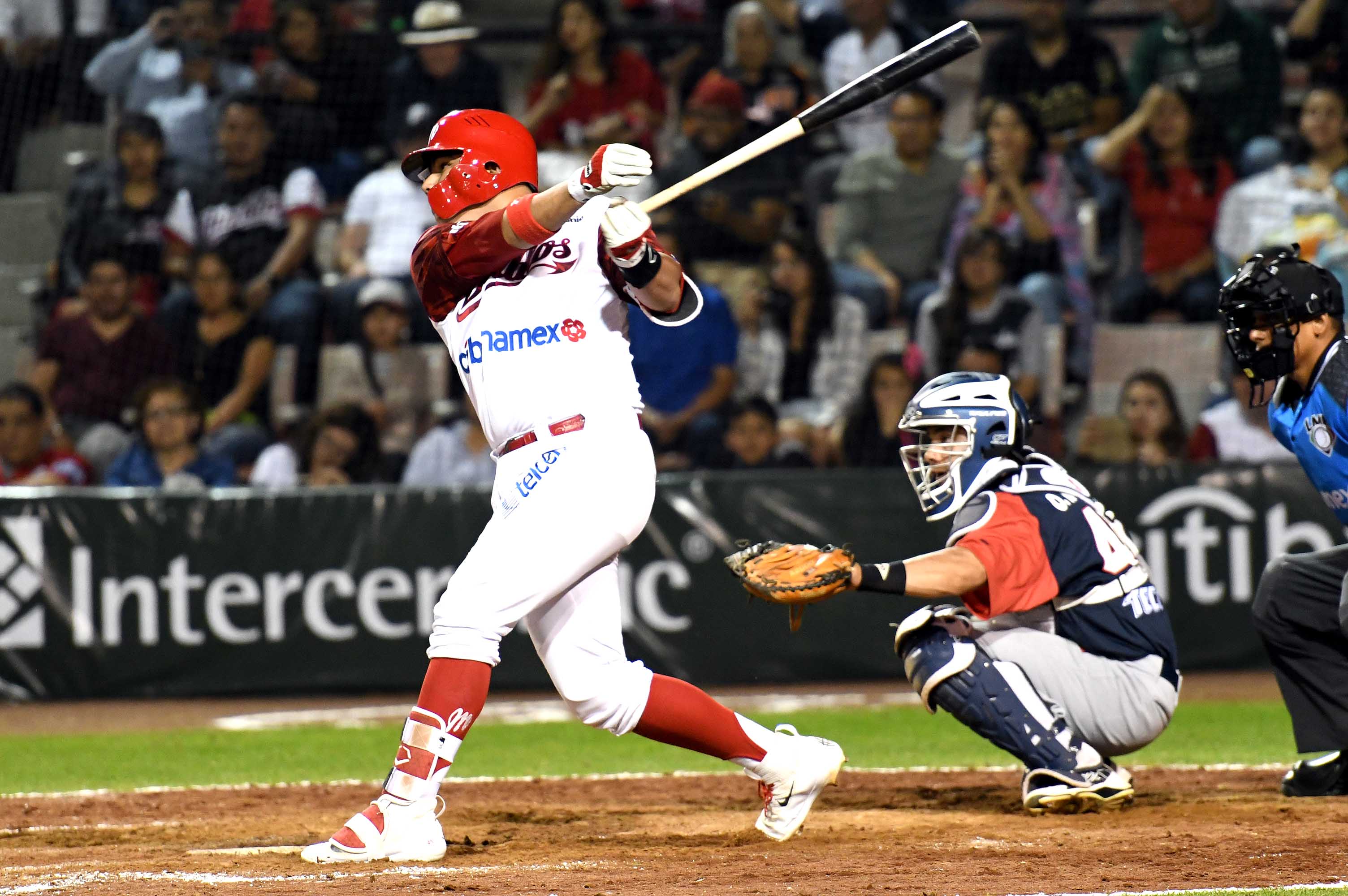 RICARDO VALENZUELA UN CATCHER CON BUENA DEFENSA Y BUEN BATEO