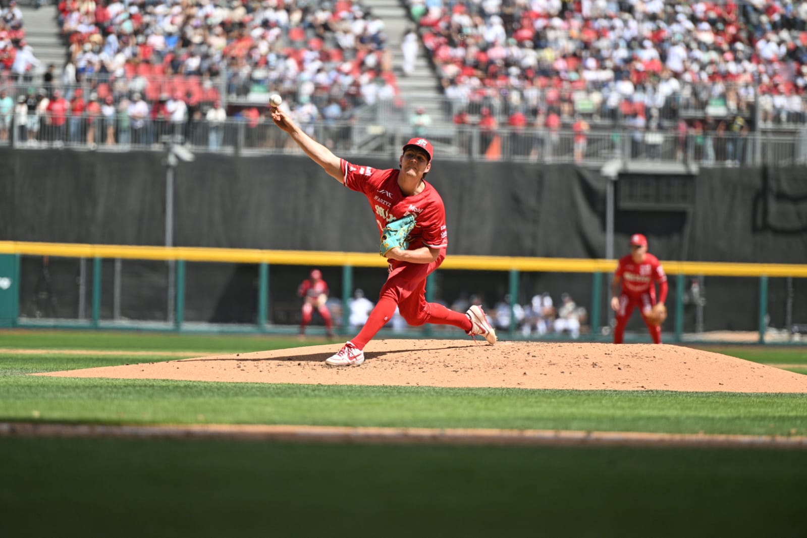 DIABLOS ROJOS PREPARA SU DEBUT EN CASA CON TREVOR BAUER EN LA LOMA