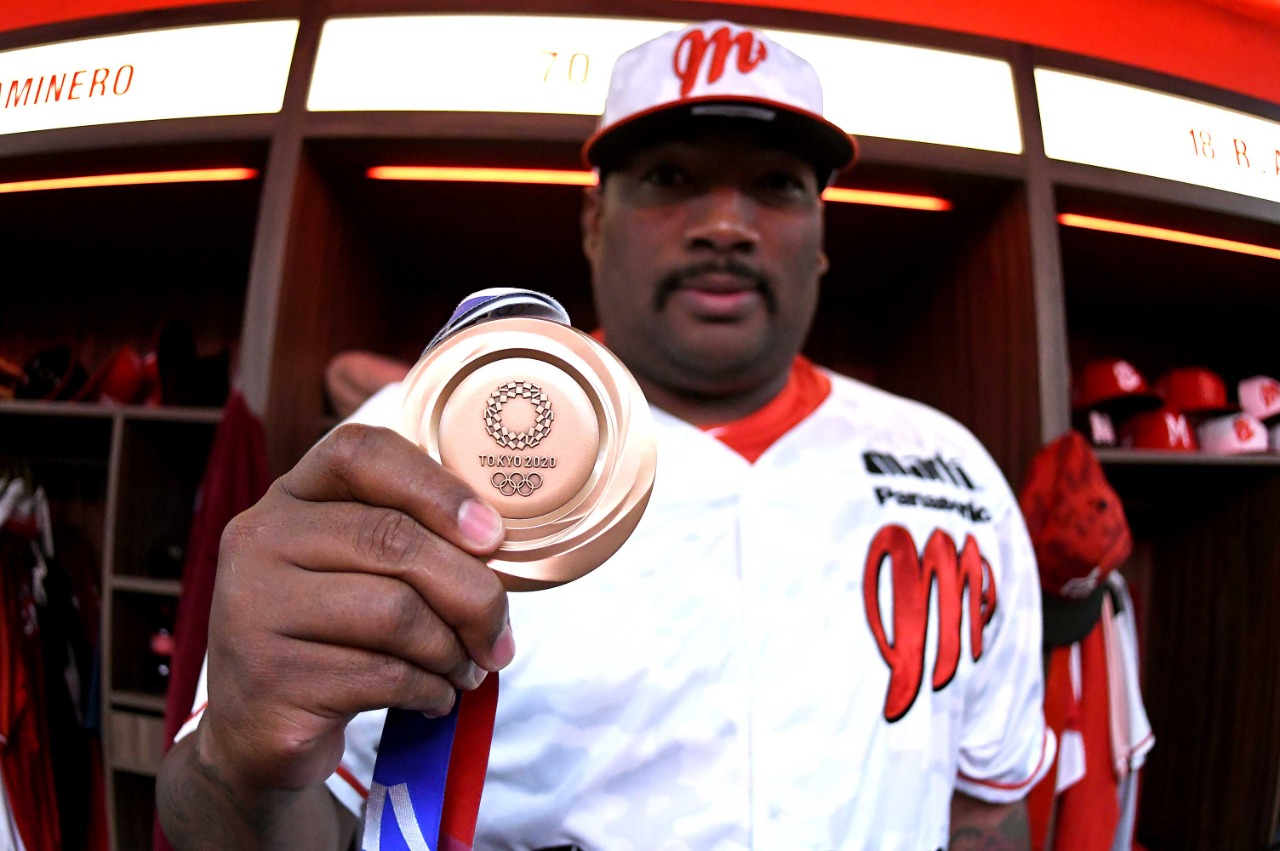 “LOS TRES OUTS MÁS IMPORTANTES DE MI CARRERA”: ‘JUMBO’ DIAZ, MEDALLISTA DE BRONCE DE JUEGOS OLÍMPICOS