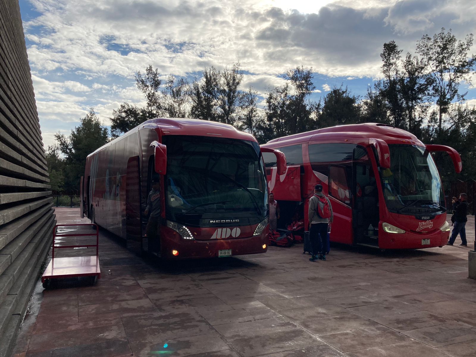 “LOS OBJETIVOS SE HAN CUMPLIDO DE UNA FORMA SÓLIDA”: Miguel Ojeda, manager de los Diablos Rojos