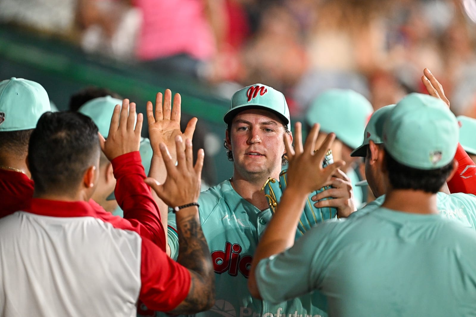 GRAN SALIDA DE TREVOR BAUER Y DIABLOS VENCE A OLMECAS PARA LLEGAR A 12 TRIUNFOS