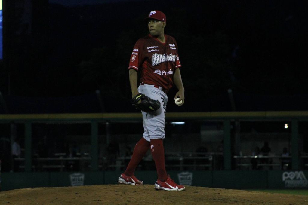 DE LA MANO DE HERNÁNDEZ EL MÉXICO SE LLEVA LA SERIE EN LEÓN Y ASEGURA EL PRIMER LUGAR DE LA ZONA SUR LMB 2021