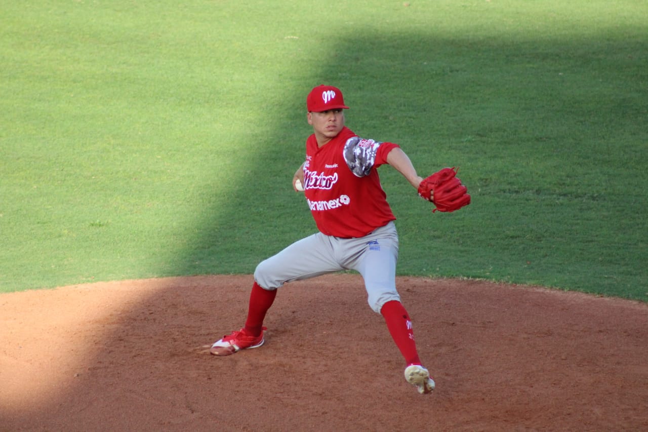 TECOLOTES SORPRENDE Y SE LLEVÓ EL 1RO DE LA SERIE