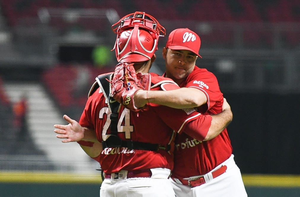 DIABLOS ASEGURA LA SERIE FRENTE A SARAPEROS