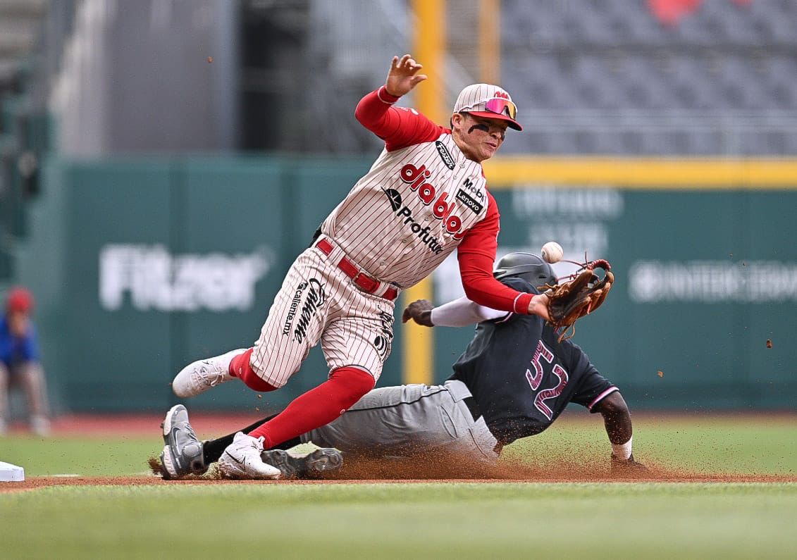 GUERREROS SE LLEVA JUEGO DOMINICAL EN EL ESTADIO HARP