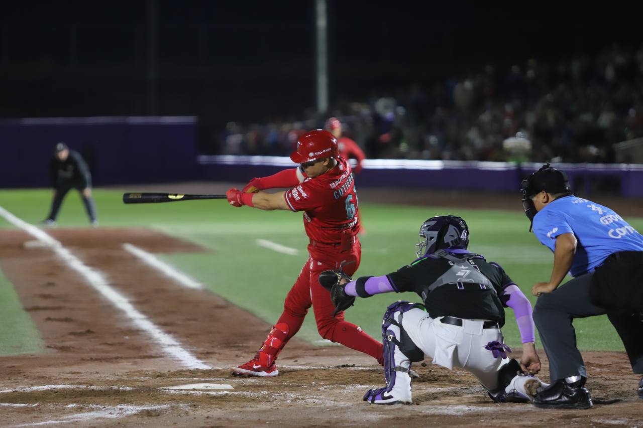 DIABLOS ROJOS COMPLETA LA BARRIDA EN QUERÉTARO Y YA TIENE 49 VICTORIAS EN LA CAMPAÑA