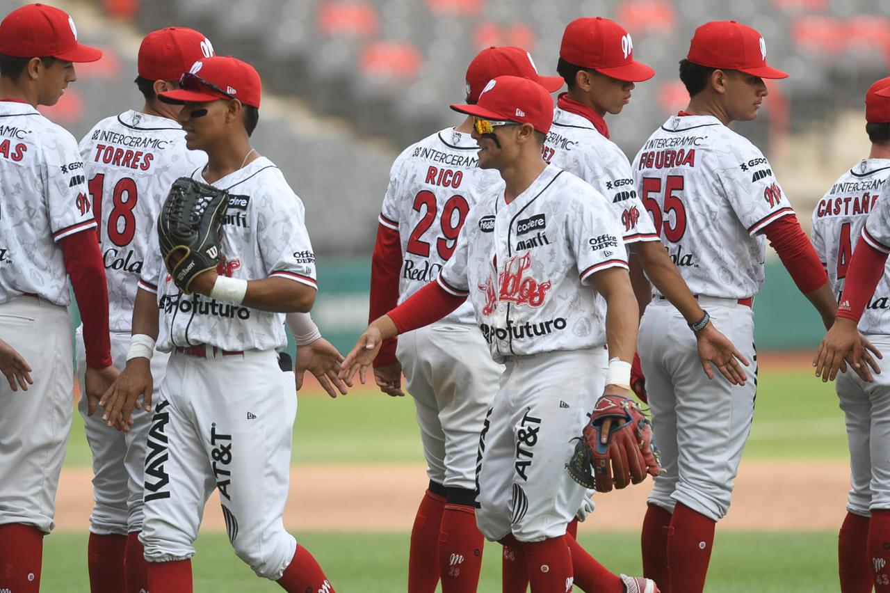 DIABLOS ROJOS LOGRA TERCER TRIUNFO AL VENCER AL COMBINADO ÁGUILA-BRAVOS