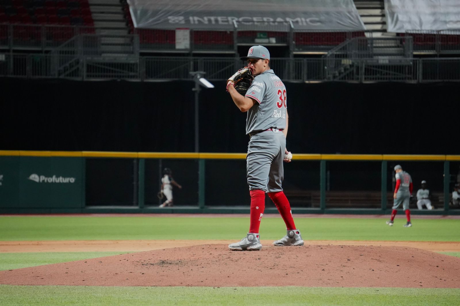 DIABLOS ROJOS GANA JUEGO DE PREPARACIÓN EN CAMINO A LA LIGA INVERNAL