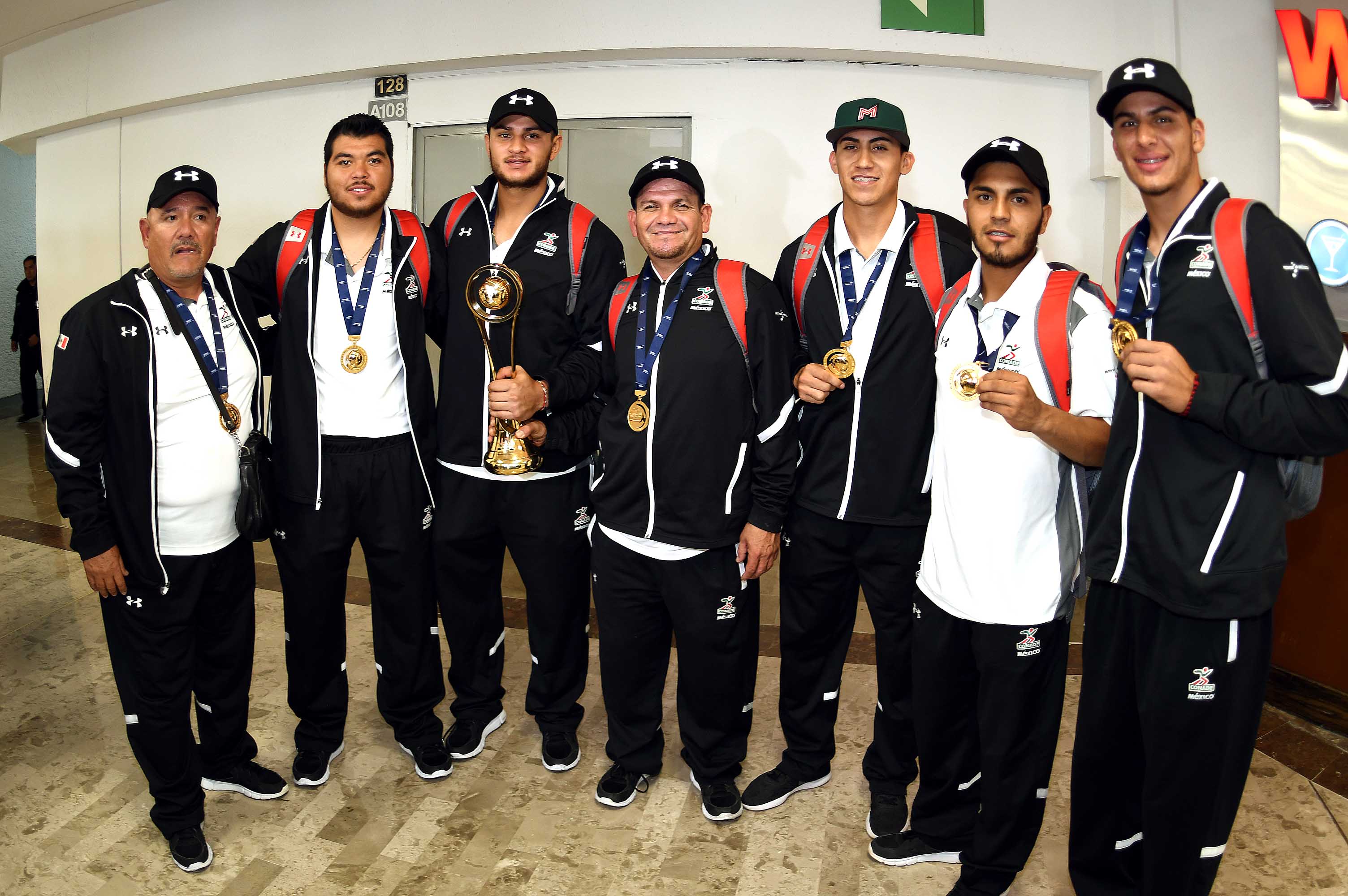 GALERÍA DE IMÁGENES LEGADA JUGADORES DIABLOS ROJOS CAMPEONES SELECCIÓN U-23