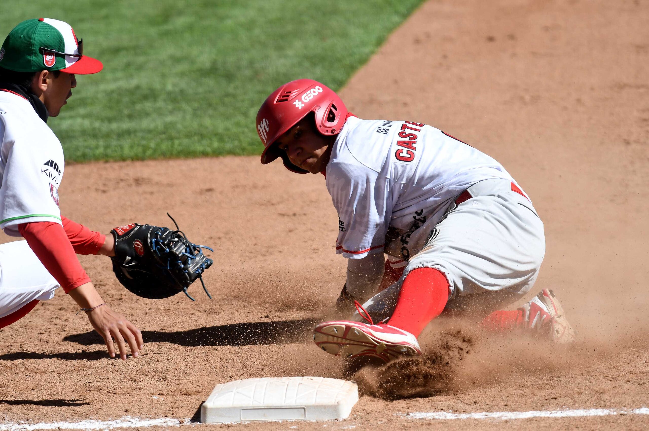 DANIEL FERNÁNDEZ GANÓ EL TERCERO DE LA SERIE