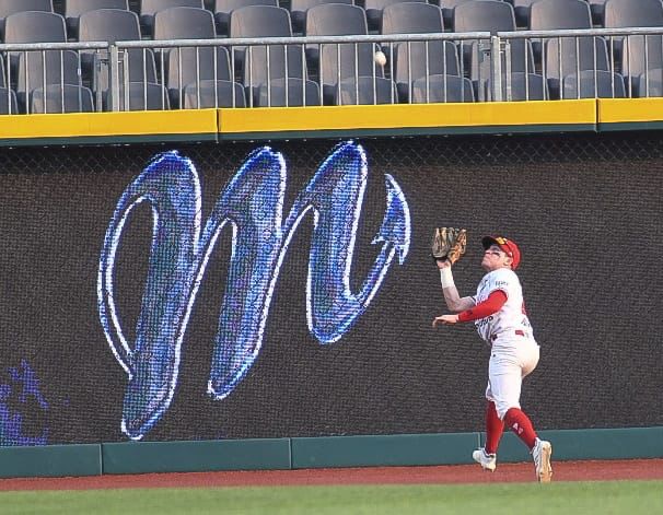 DIABLOS LOGRA SU TERCERA VICTORIA EN FILA AL VENCER A PERICOS
