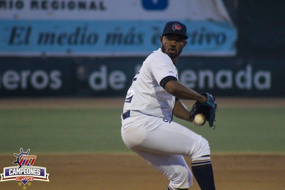 TRIUNFO DE MARINEROS AL RECIBIR A INDIOS 