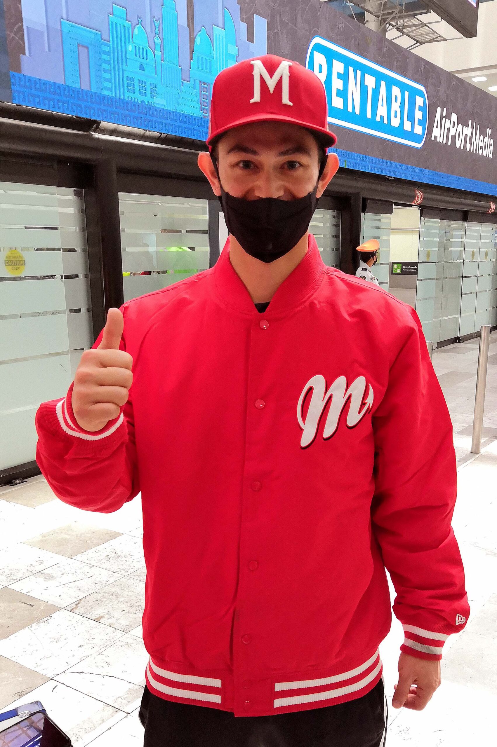 TOMO OTOSAKA LLEGA A SU NUEVA CASA, YA ESTÁ EN LA CDMX