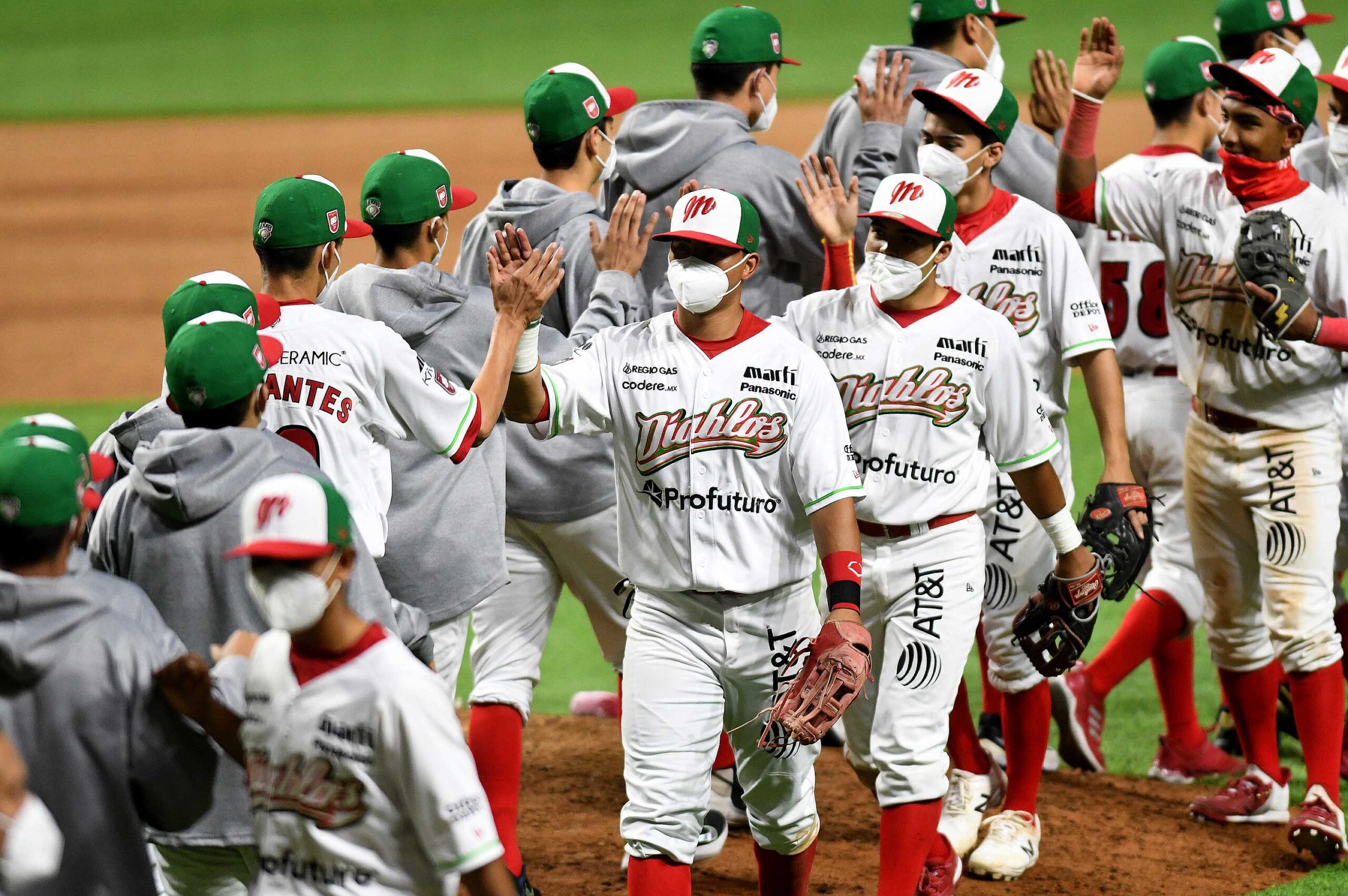 JOSÉ LUIS SANDOVAL CONSIGUE LA 1RA VICTORIA EN LA COPA JUNTOS POR MÉXICO   