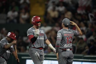 ¡YA SON 9 AL HILO! DIABLOS VENCE 10-6 AL ÁGUILA Y ASEGURA LA SERIE 