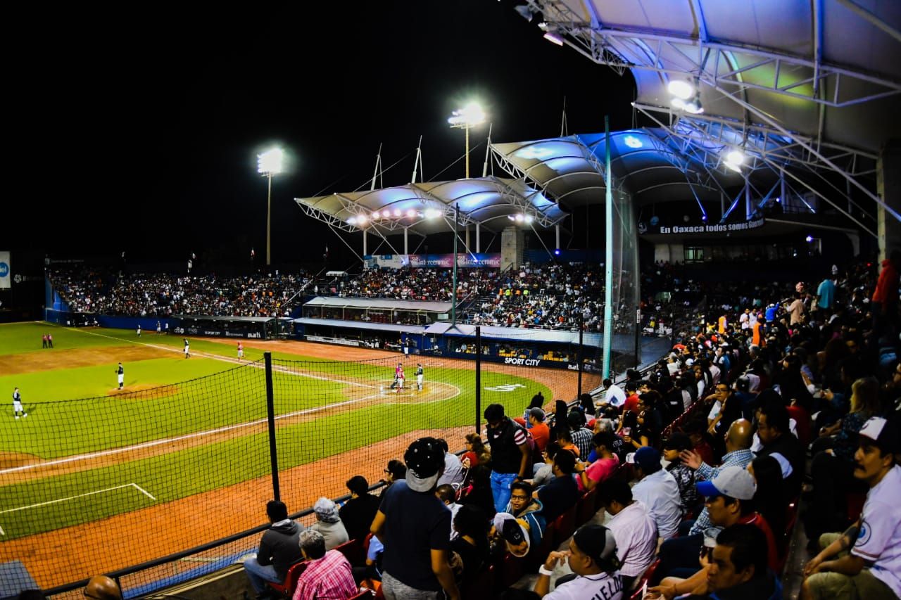 GUERREROS APROVECHÓ SU CONDICIÓN DE LOCAL Y GANÓ 10-3