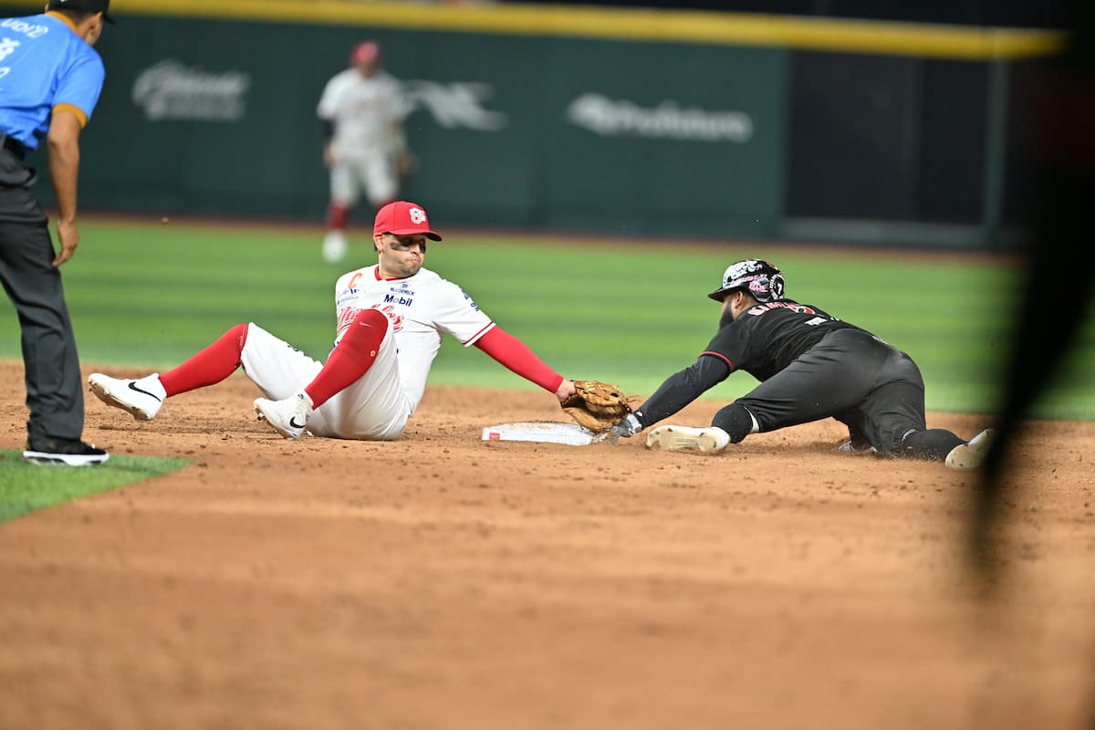 DIABLOS ROJOS VUELVE A CASA CON MINI SERIE VS OAXACA